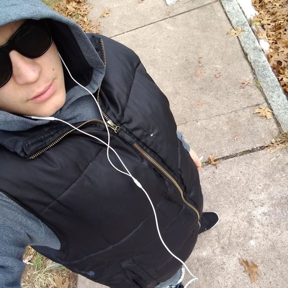 Meet your Posher, David - Picture 1 of 1